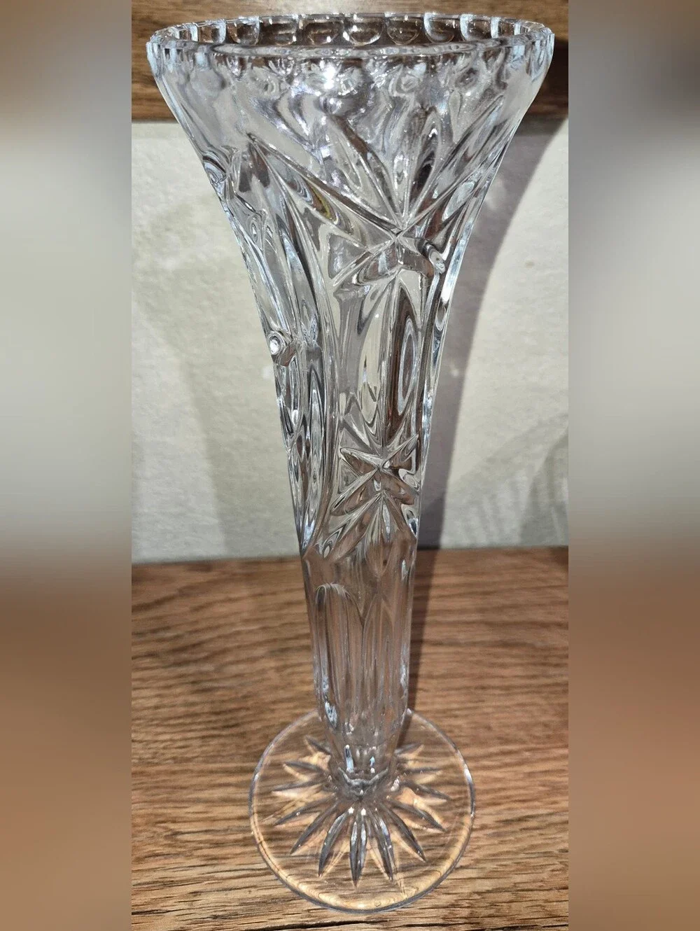Vintage pinwheel-cut lead crystal pedestal bud vase